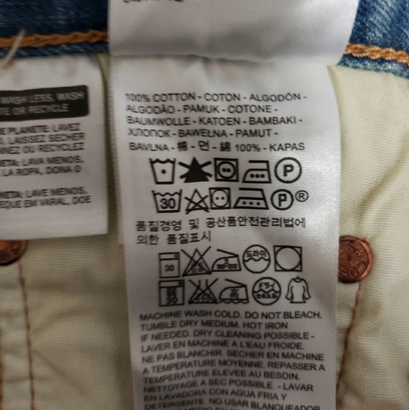 NWT Levi's 501CT Cropped Tappered Jeans - Picture 6 of 7